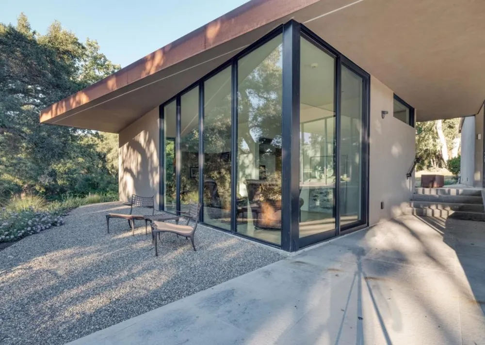 2 Rumsen Trace Carmel, CA 93923
