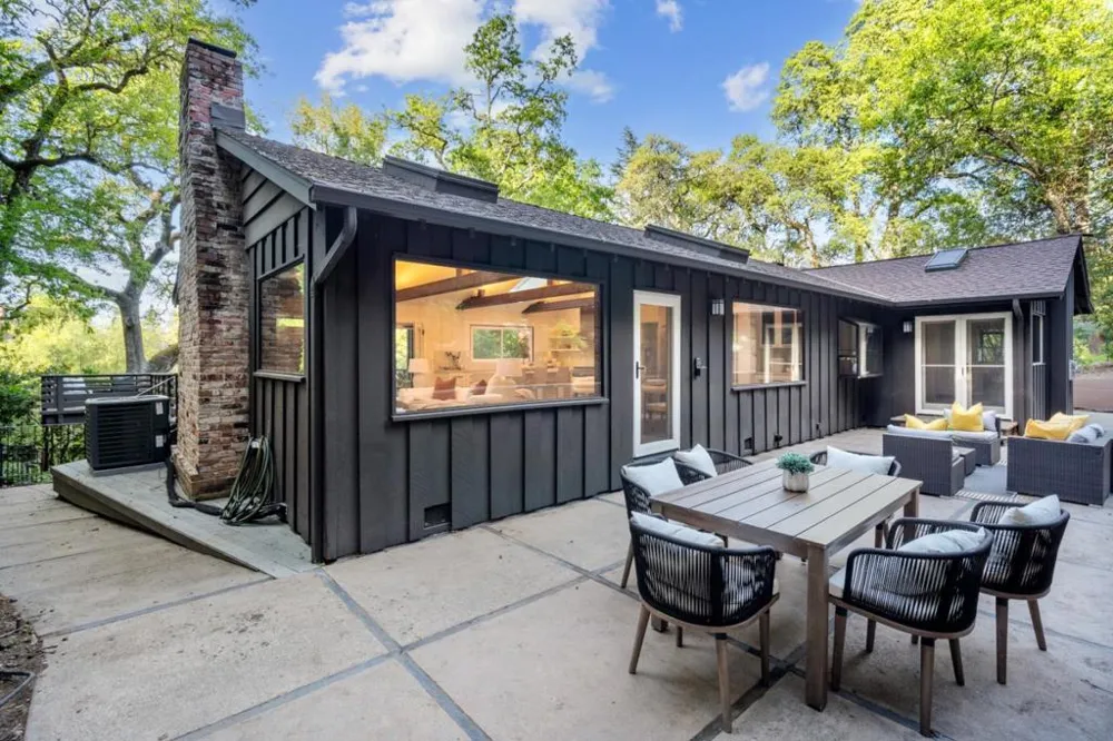 176 Los Trancos Circle Portola Valley, CA 94028