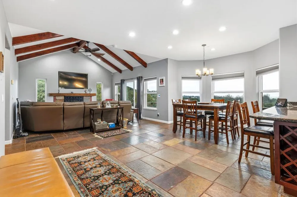14643 Tumble Weed Lane Royal Oaks, CA 95076