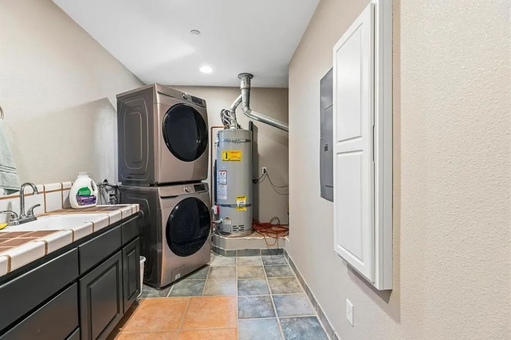 14643 Tumble Weed Lane Royal Oaks, CA 95076