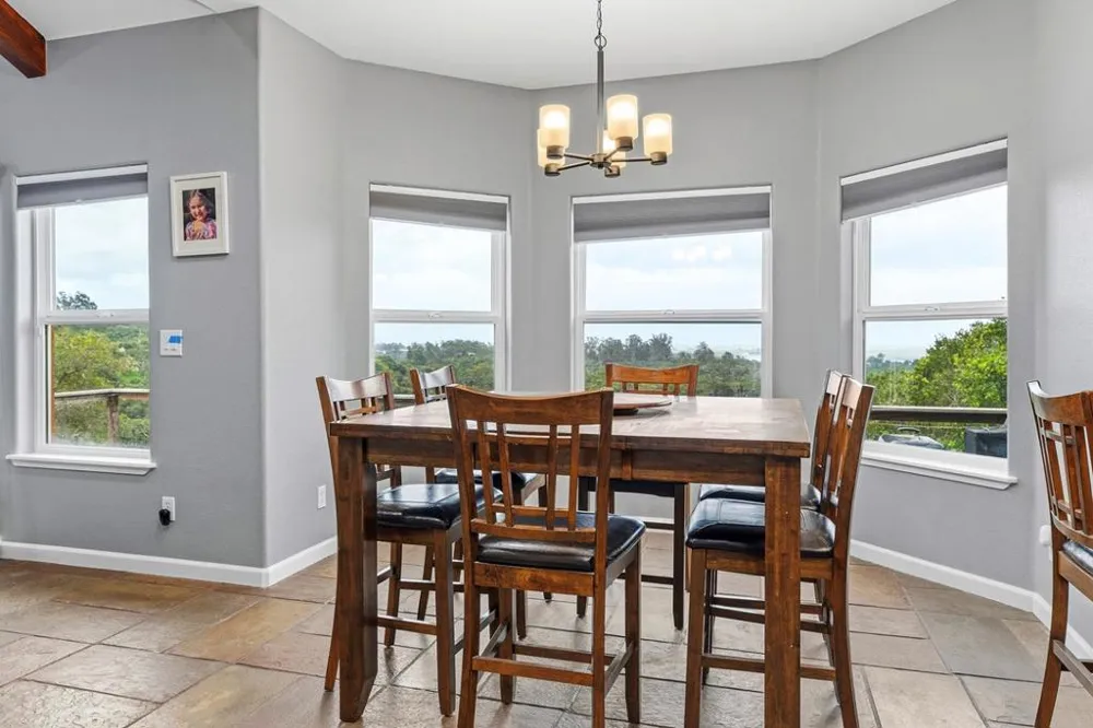 14643 Tumble Weed Lane Royal Oaks, CA 95076
