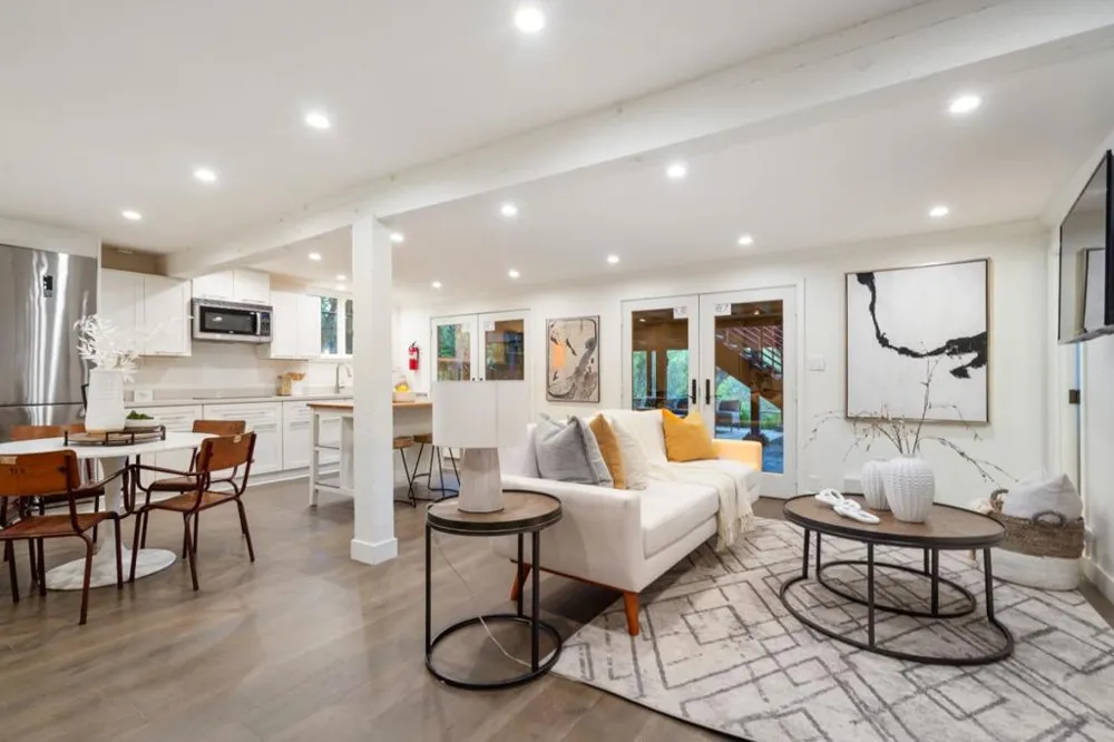 176 Los Trancos Circle Portola Valley, CA 94028