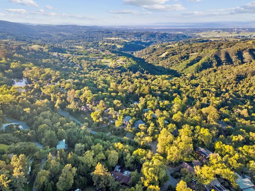 176 Los Trancos Circle Portola Valley, CA 94028