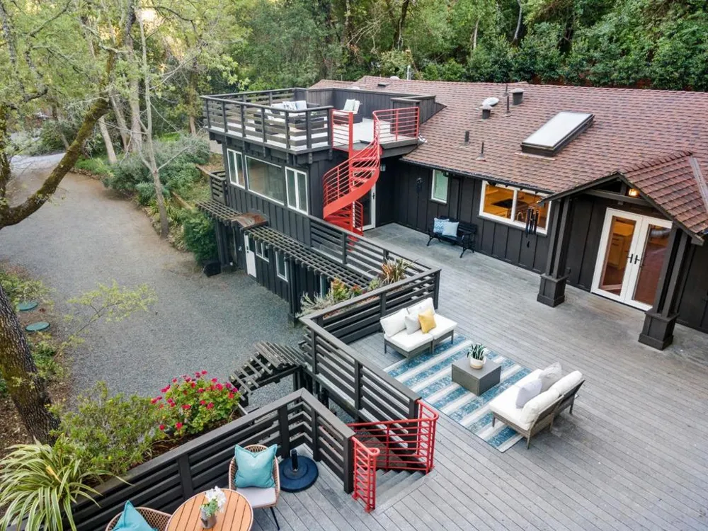 176 Los Trancos Circle Portola Valley, CA 94028