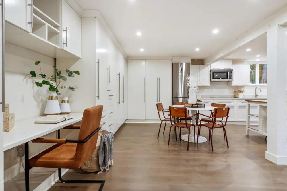 176 Los Trancos Circle Portola Valley, CA 94028
