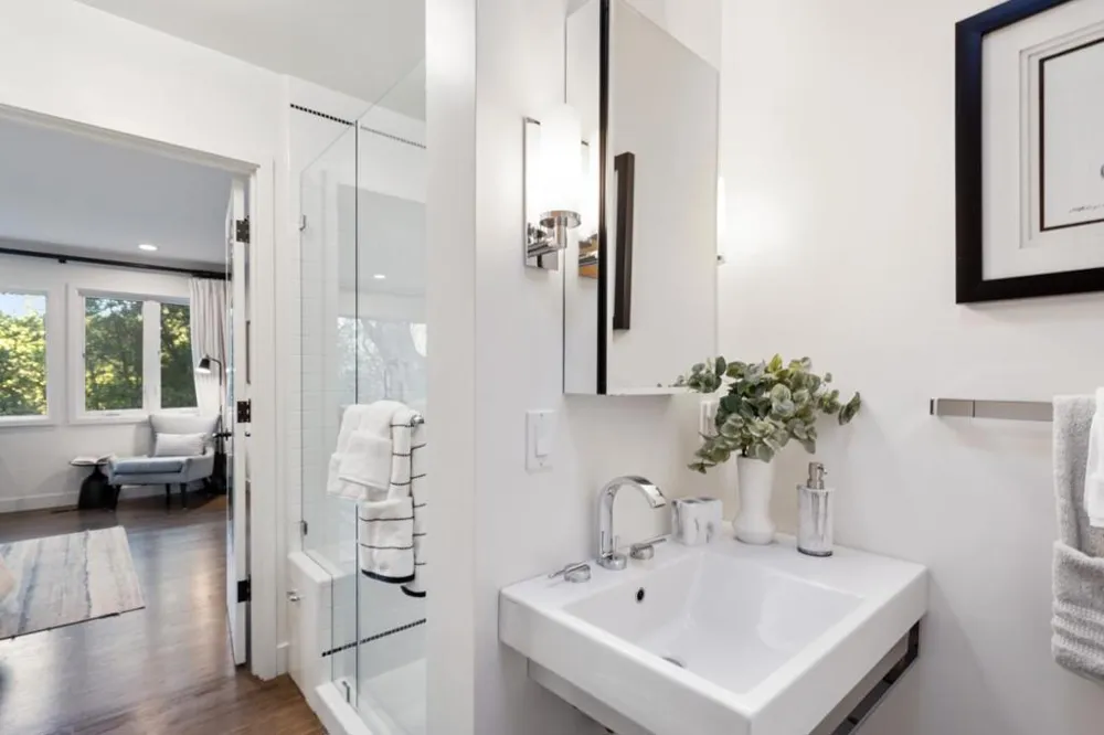 176 Los Trancos Circle Portola Valley, CA 94028