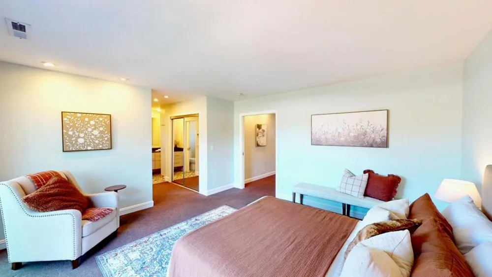 584 Spinnaker Court Santa Cruz, CA 95062