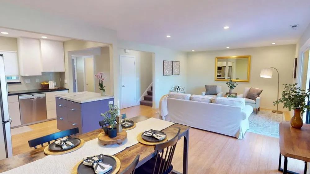 584 Spinnaker Court Santa Cruz, CA 95062