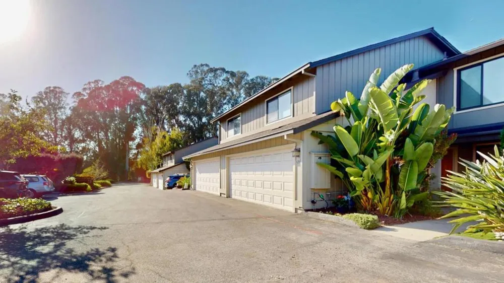 584 Spinnaker Court Santa Cruz, CA 95062