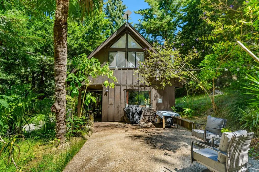 3750 Trout Gulch Road Aptos, CA 95003