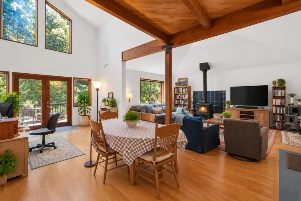 3750 Trout Gulch Road Aptos, CA 95003