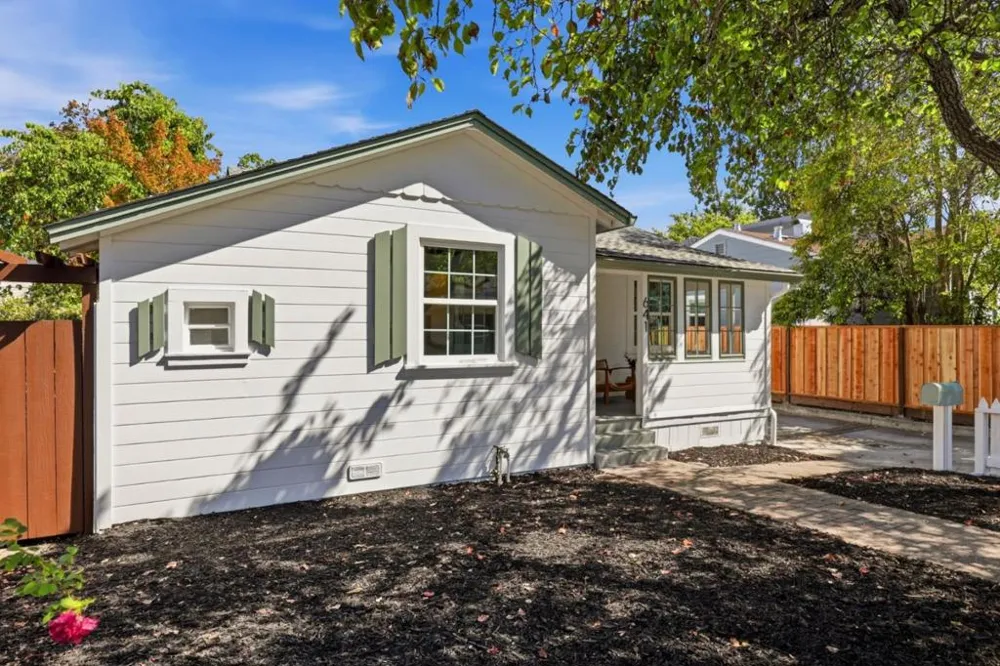 641 Waltermire Street Belmont, CA 94002
