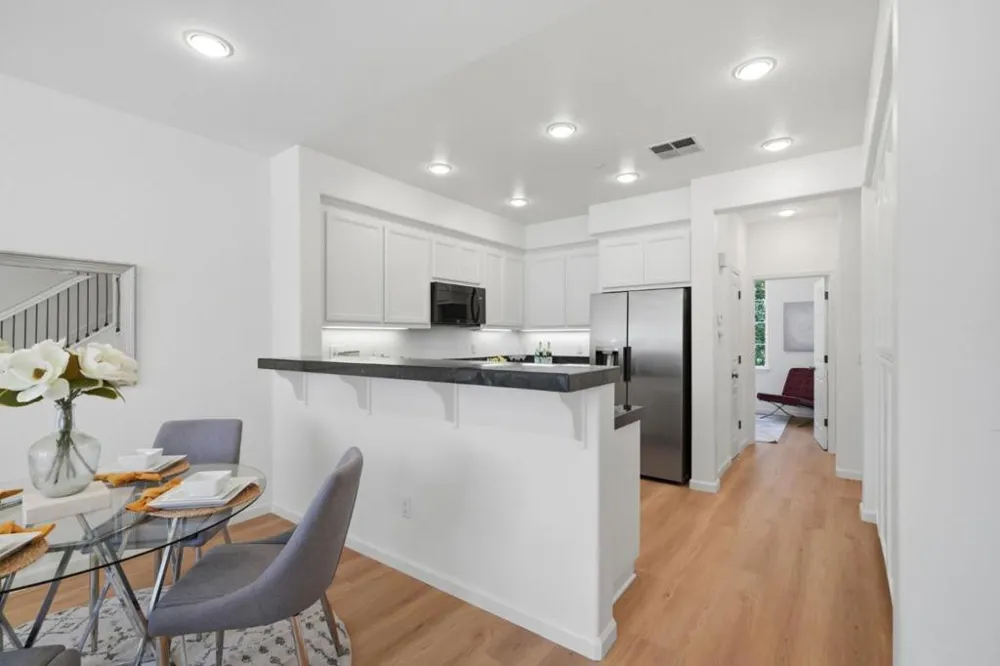 4513 Lick Mill Boulevard Santa Clara, CA 95054