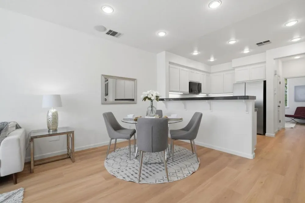 4513 Lick Mill Boulevard Santa Clara, CA 95054