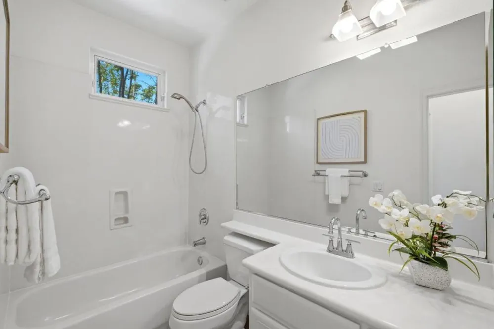 4513 Lick Mill Boulevard Santa Clara, CA 95054