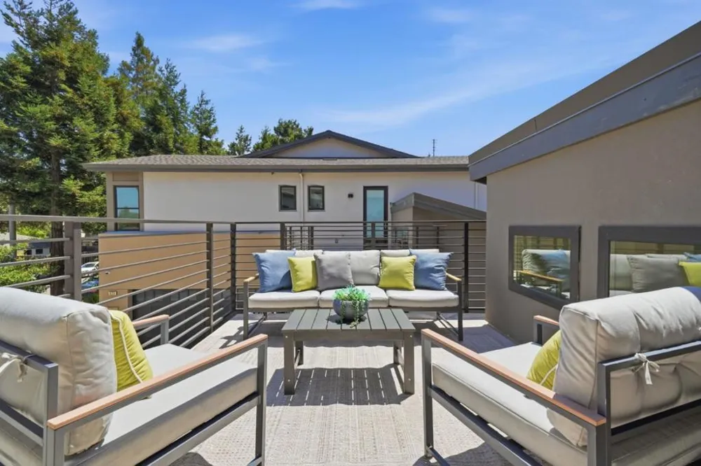 826 W Olive Avenue Sunnyvale, CA 94086