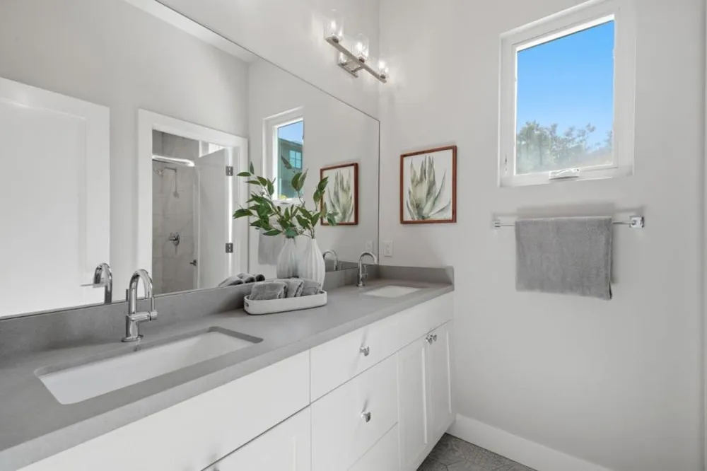 826 W Olive Avenue Sunnyvale, CA 94086