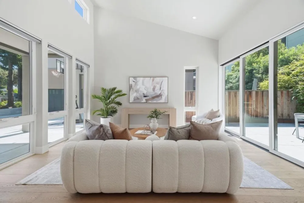 826 W Olive Avenue Sunnyvale, CA 94086