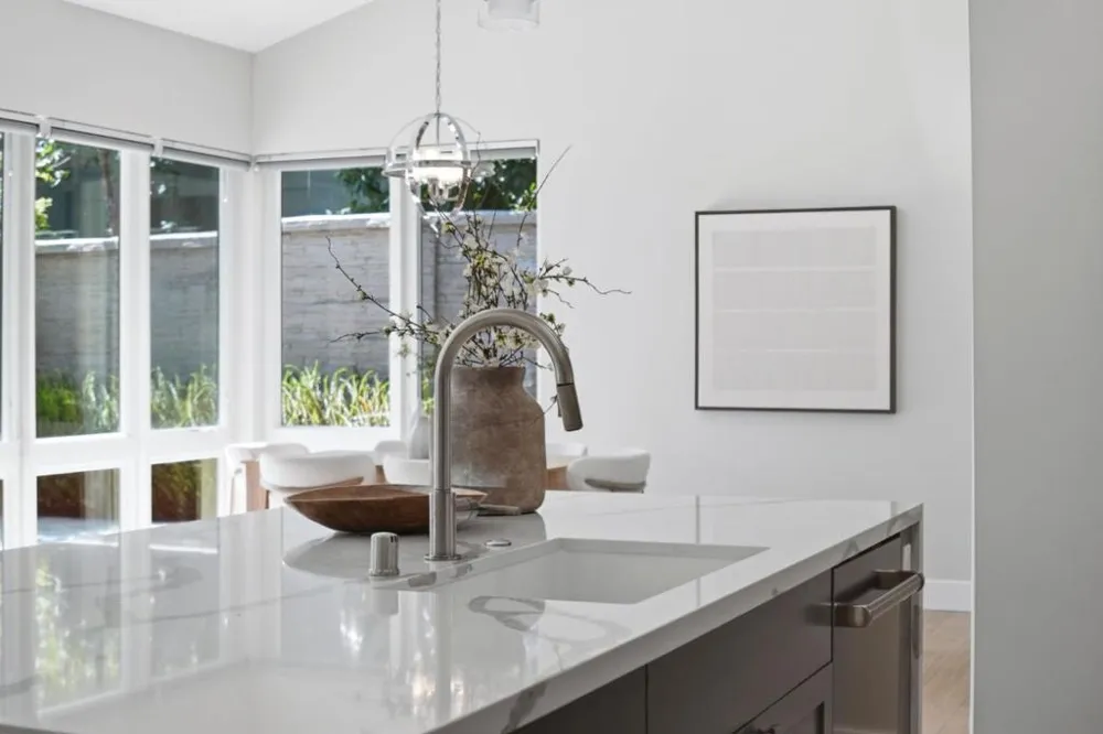 826 W Olive Avenue Sunnyvale, CA 94086