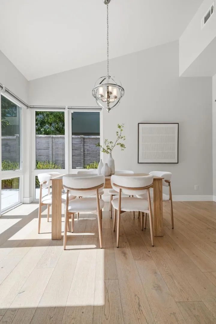 826 W Olive Avenue Sunnyvale, CA 94086