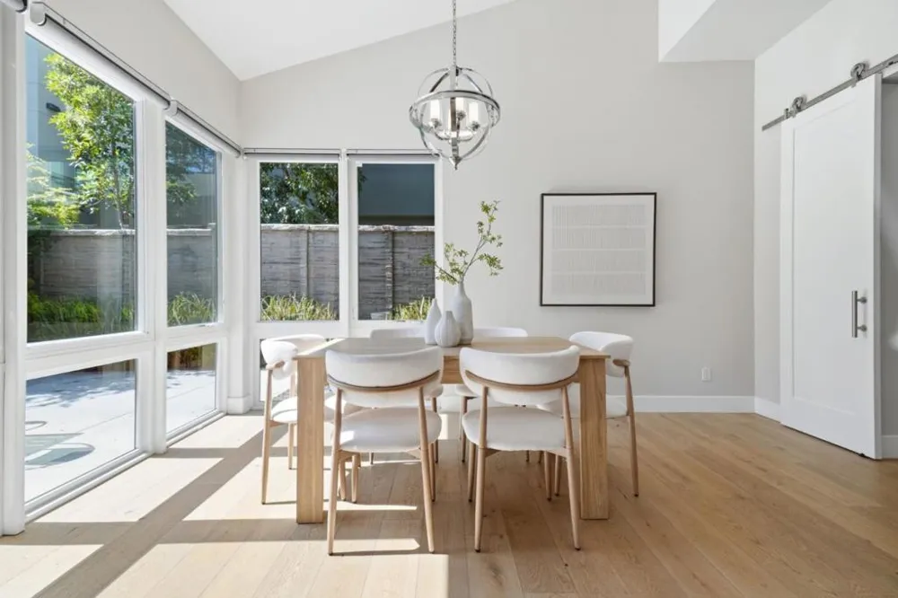 826 W Olive Avenue Sunnyvale, CA 94086