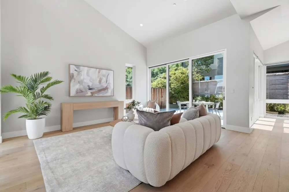 826 W Olive Avenue Sunnyvale, CA 94086