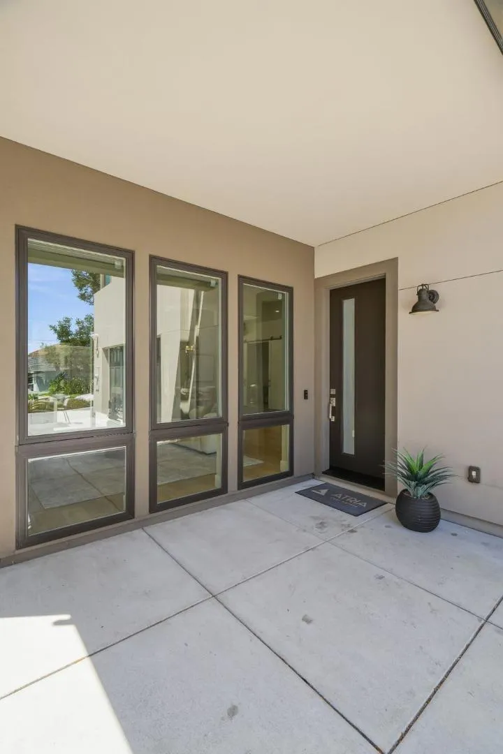 826 W Olive Avenue Sunnyvale, CA 94086