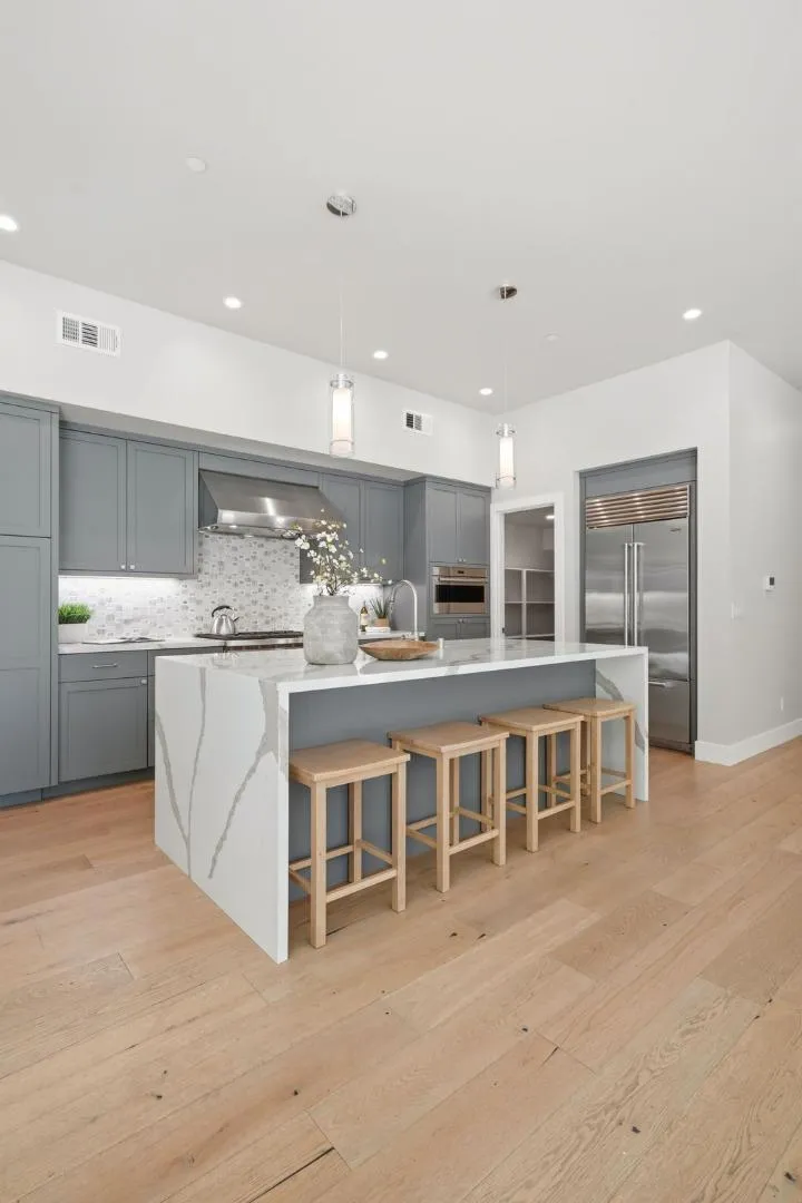 826 W Olive Avenue Sunnyvale, CA 94086