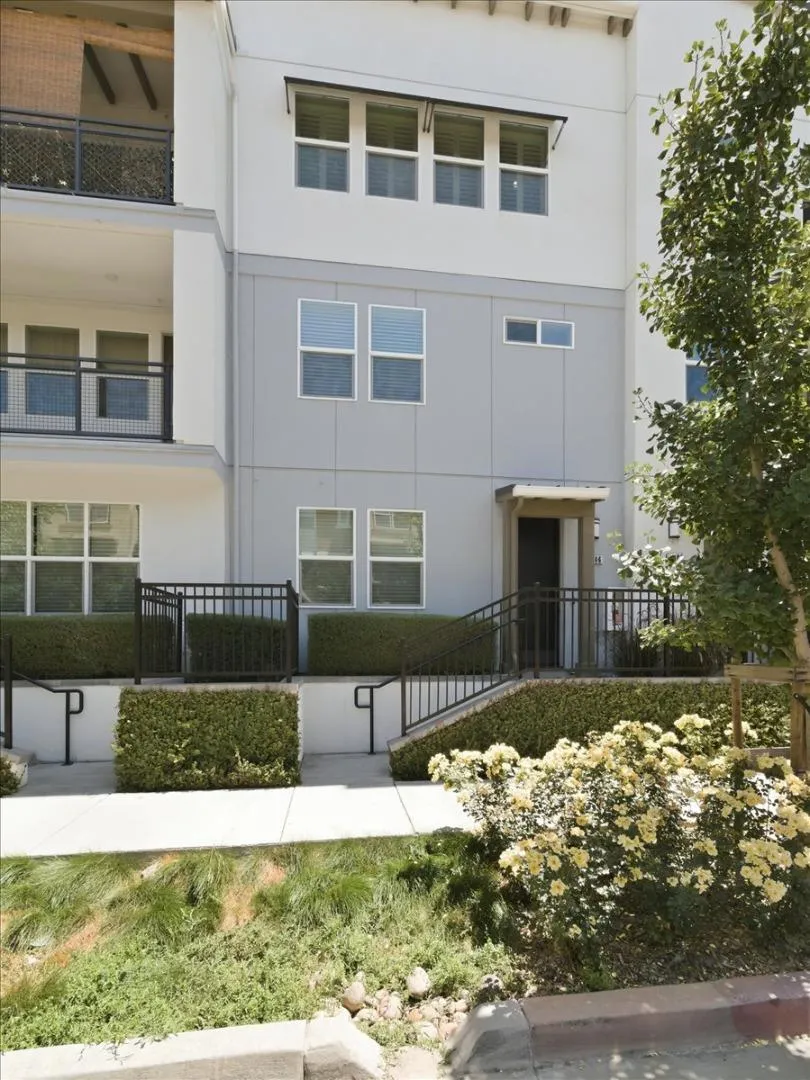 1506 Bond Street Milpitas, CA 95035