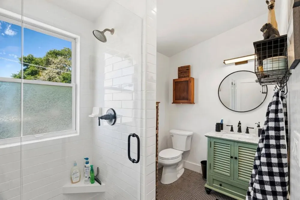 529 Capitola Avenue Capitola, CA 95010