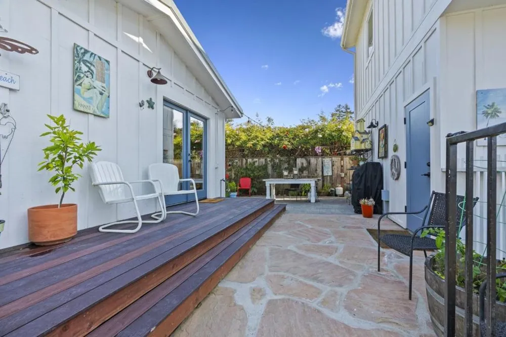 529 Capitola Avenue Capitola, CA 95010