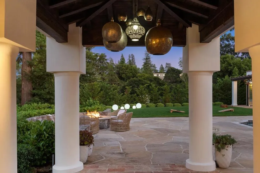 810 Lombardi Lane Hillsborough, CA 94010