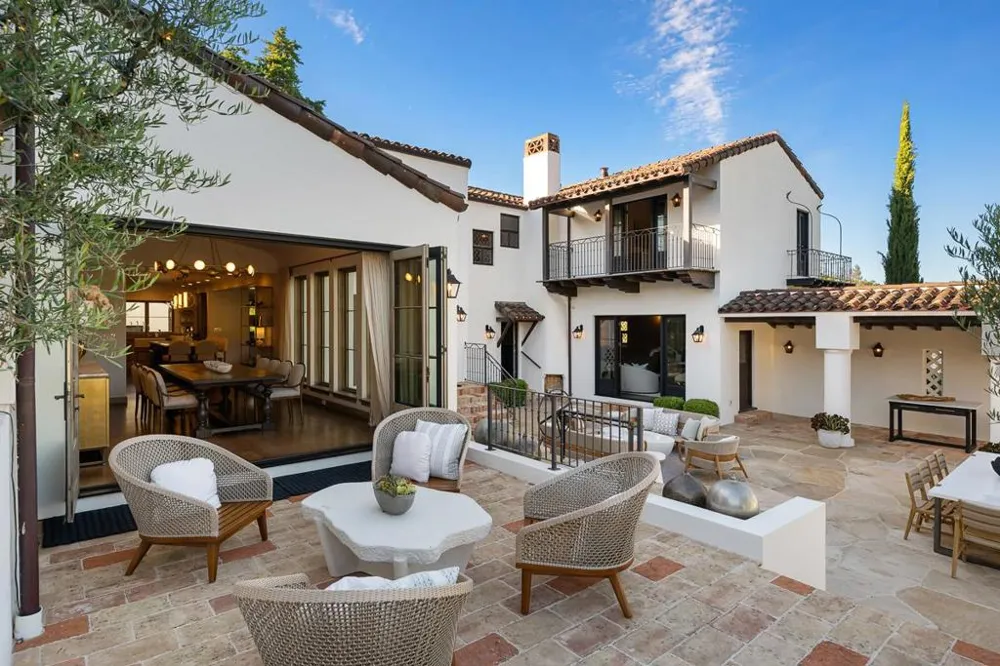 810 Lombardi Lane Hillsborough, CA 94010