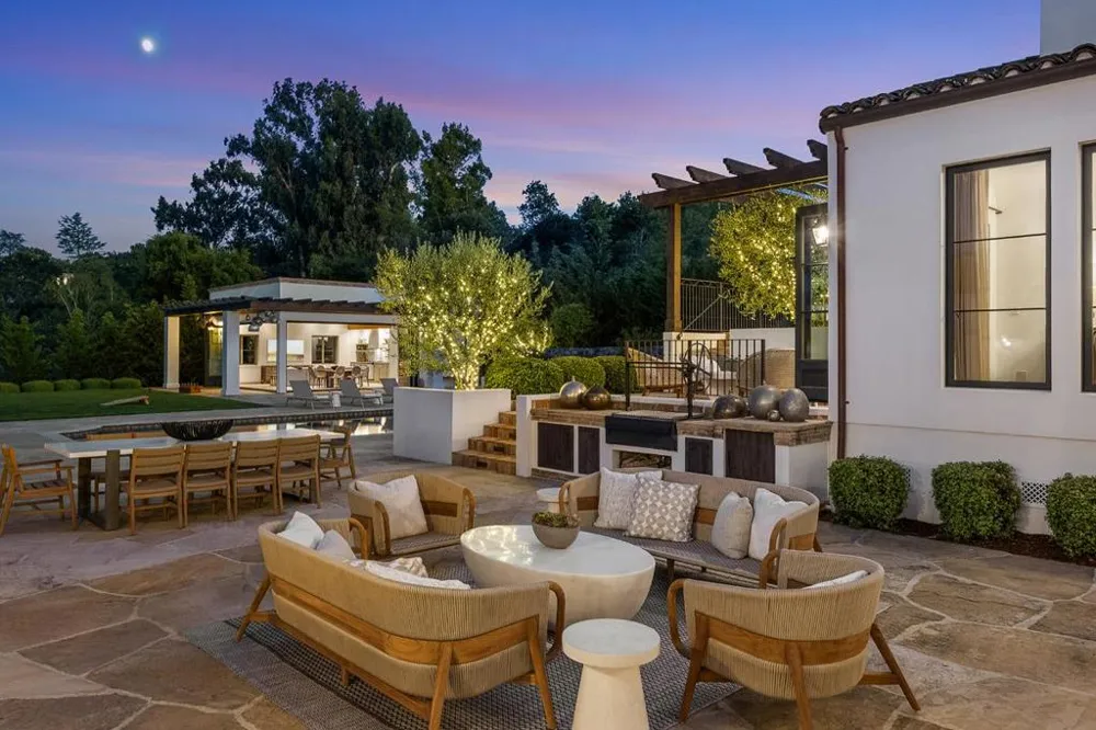 810 Lombardi Lane Hillsborough, CA 94010