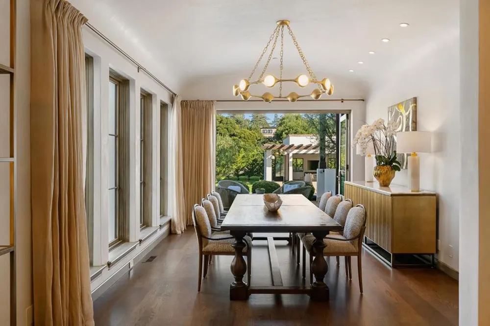 810 Lombardi Lane Hillsborough, CA 94010
