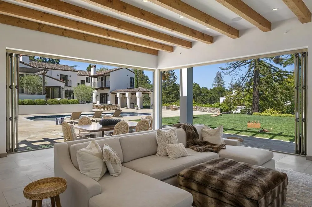 810 Lombardi Lane Hillsborough, CA 94010