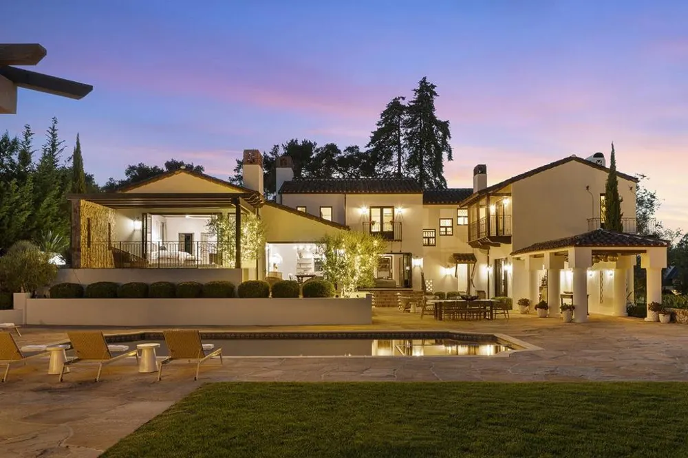 810 Lombardi Lane Hillsborough, CA 94010