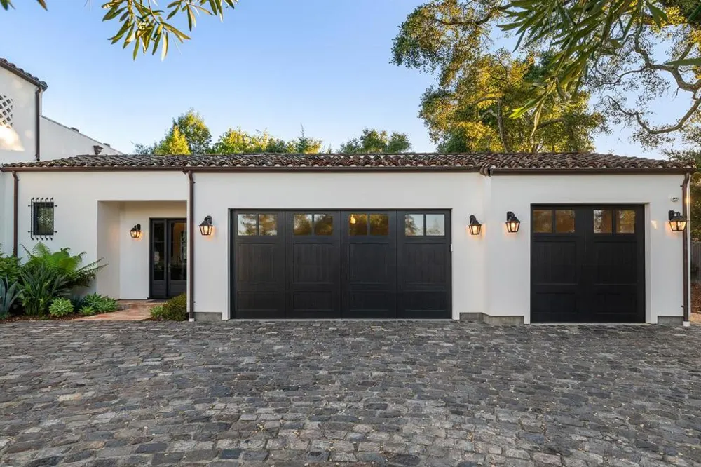 810 Lombardi Lane Hillsborough, CA 94010
