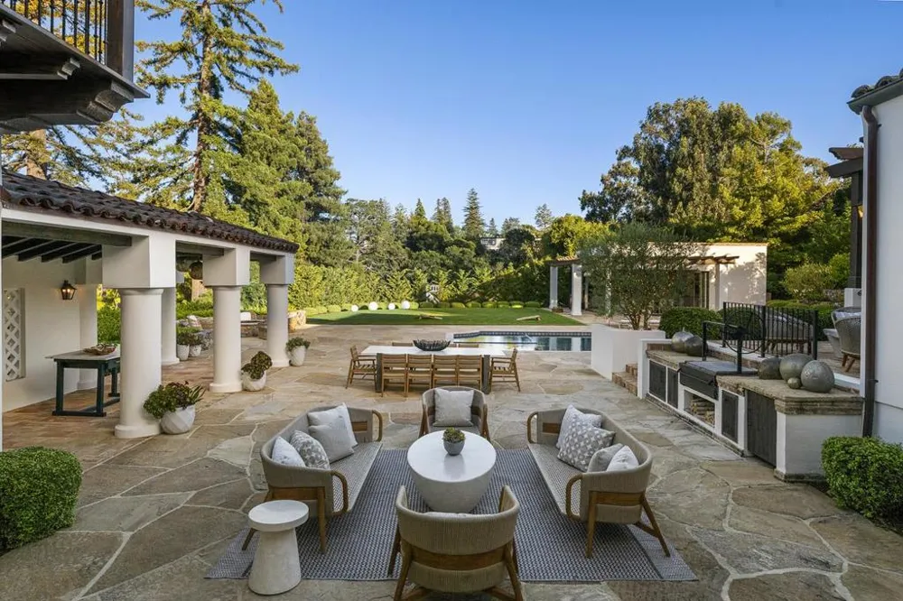 810 Lombardi Lane Hillsborough, CA 94010