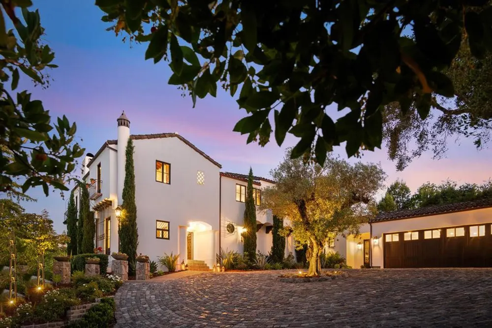 810 Lombardi Lane Hillsborough, CA 94010