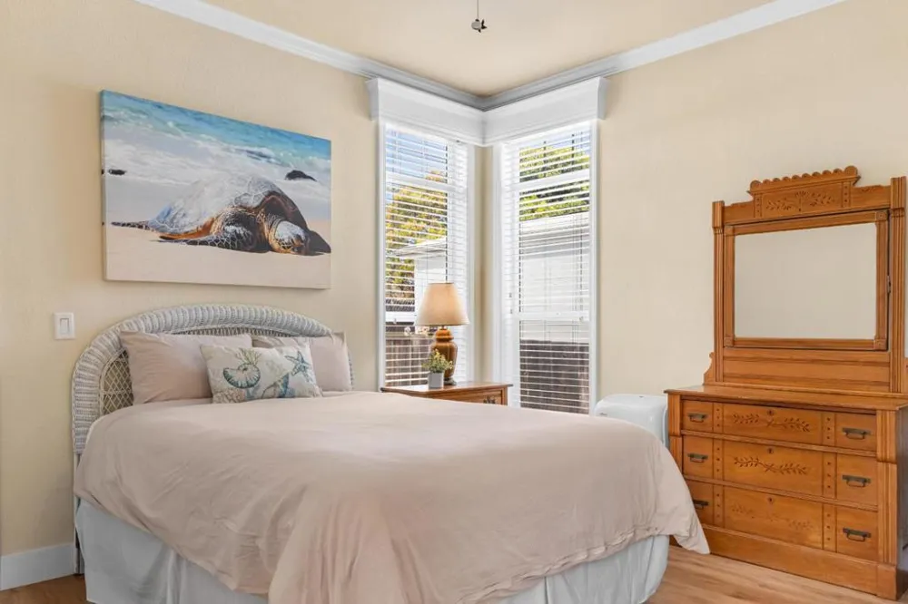 1555 Merrill Street #7 Santa Cruz, CA 95062