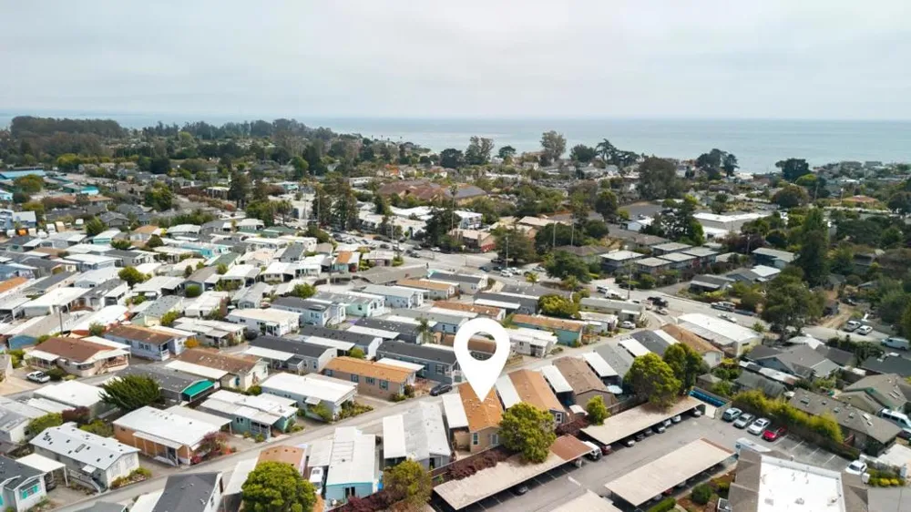 1555 Merrill Street #7 Santa Cruz, CA 95062