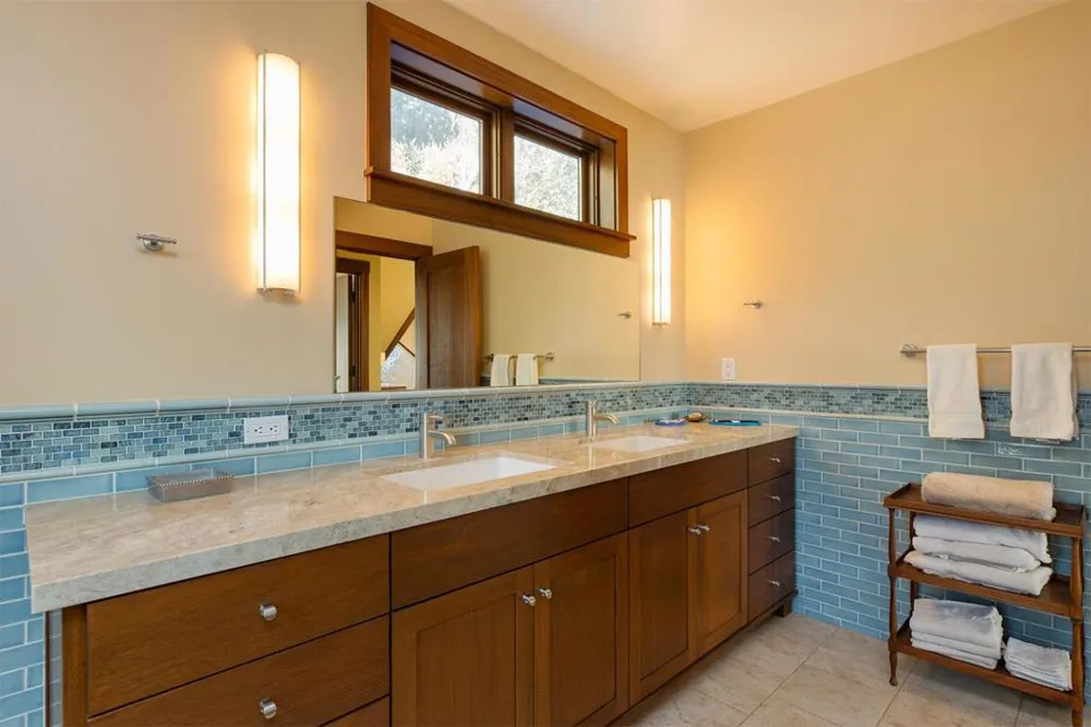 10 Potbelly Beach Road Aptos, CA 95003