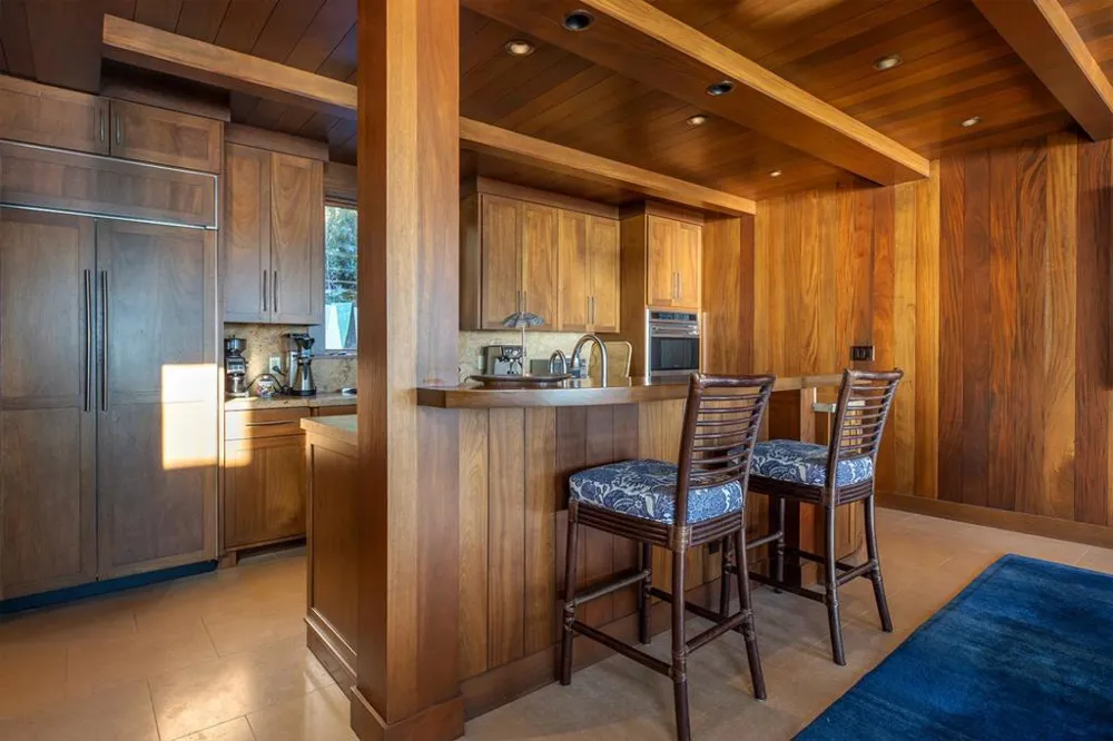 10 Potbelly Beach Road Aptos, CA 95003