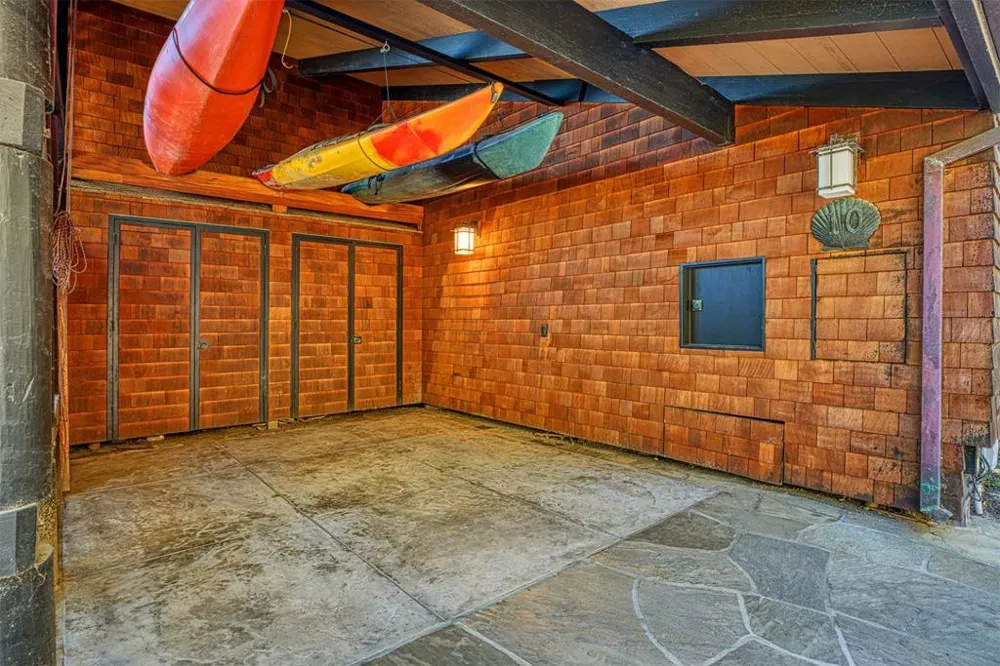 10 Potbelly Beach Road Aptos, CA 95003