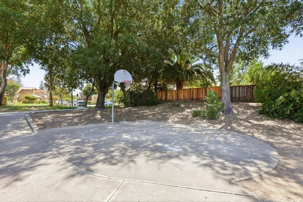 2045 Terra California Way Morgan Hill, CA 95037