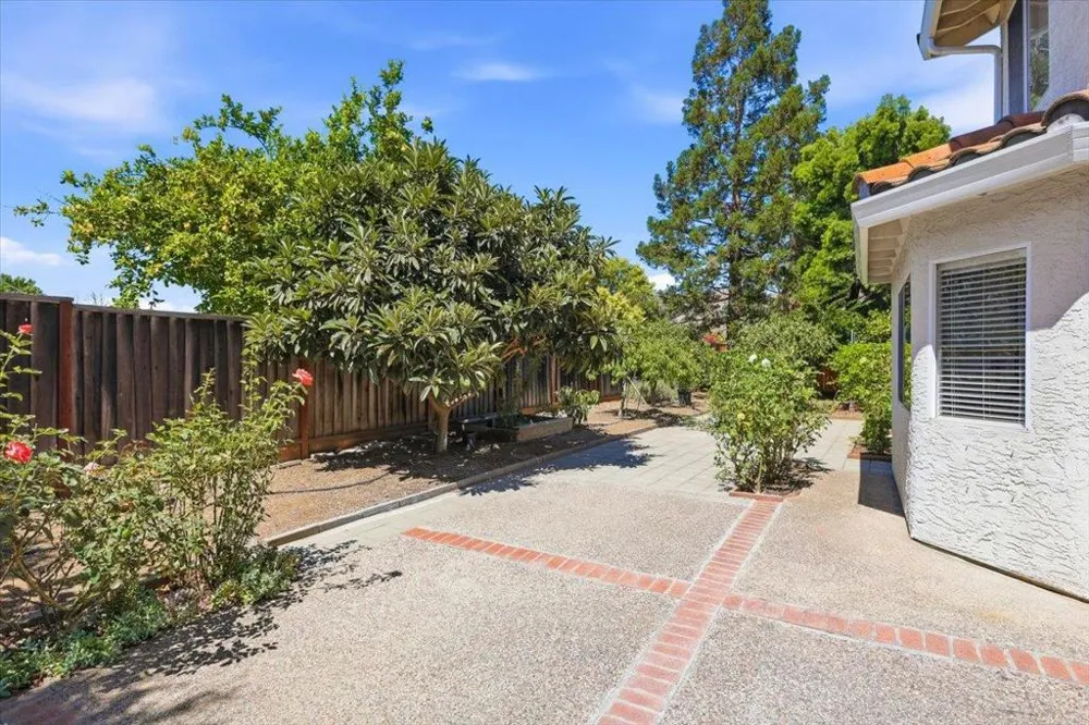 2045 Terra California Way Morgan Hill, CA 95037