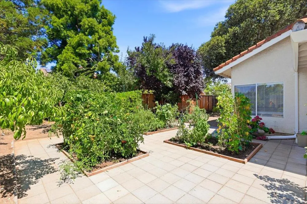 2045 Terra California Way Morgan Hill, CA 95037