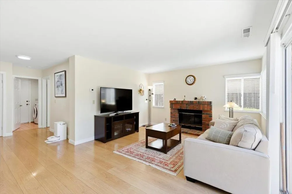 2045 Terra California Way Morgan Hill, CA 95037