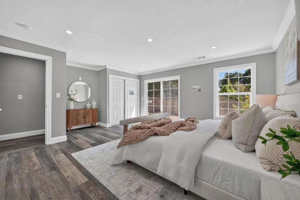 1120 Alberni Street East Palo Alto, CA 94303